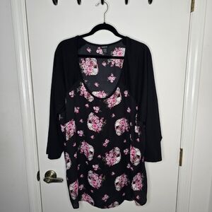 Torrid Black and Pink Floral/Skull Tunic 4X